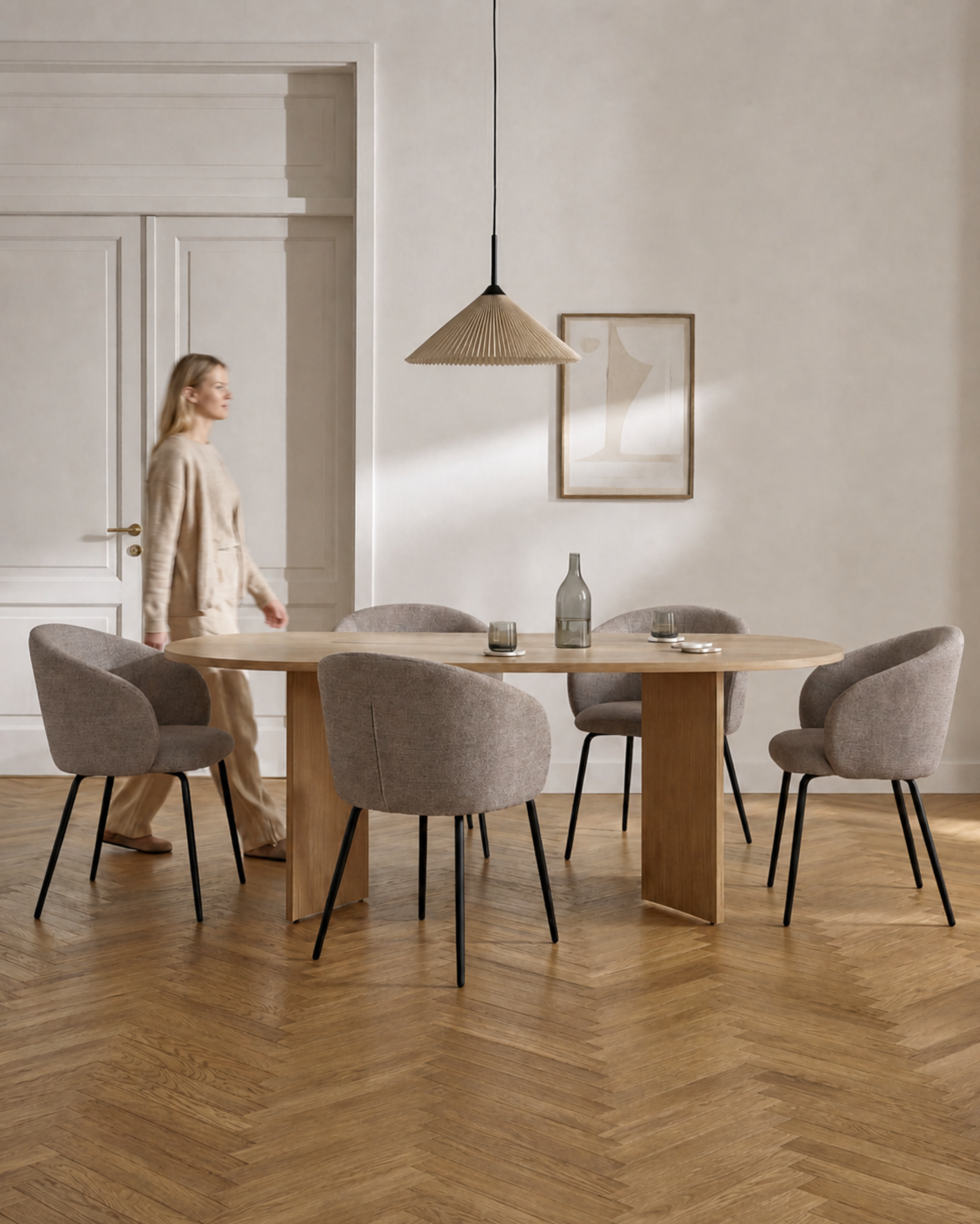 NØR – Grau-braun